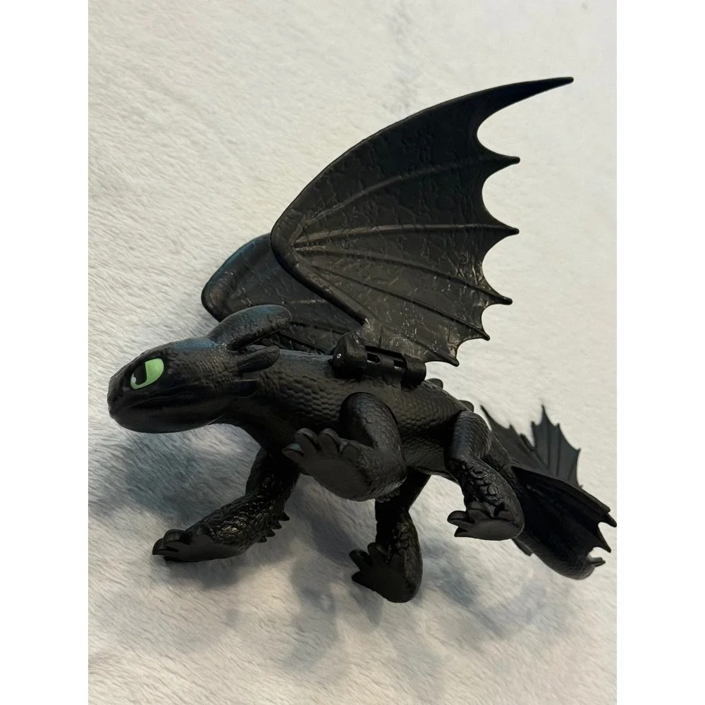 Spin Master How to Train Your Dragon Toothless Night Fury Action Figure 2018‎